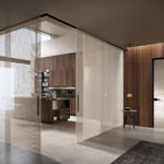 Porta in vetro per appartamento a Latisana